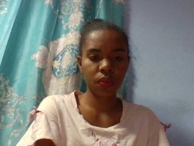 Emelie1a