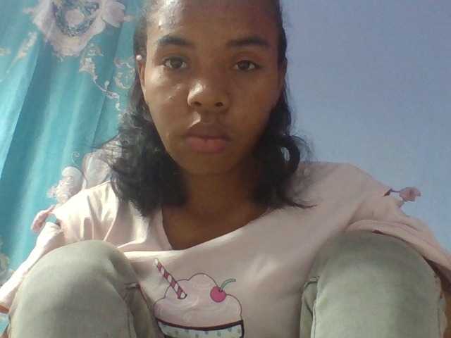 Emelie1a