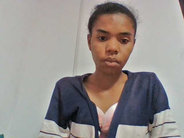 Emelie1a