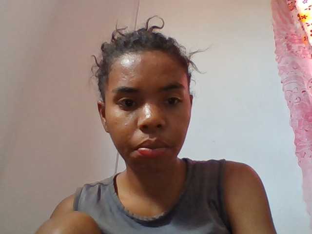 Emelie1a