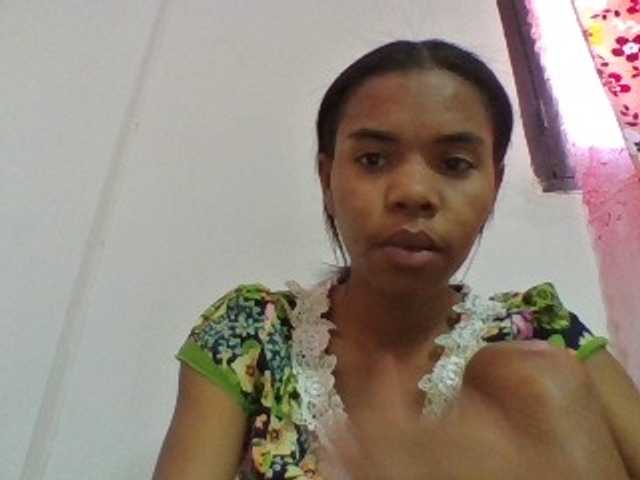 Emelie1a