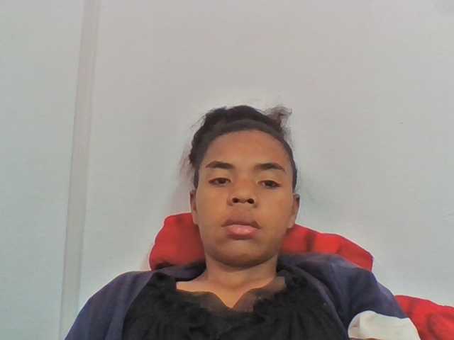 Emelie1a live cam preview