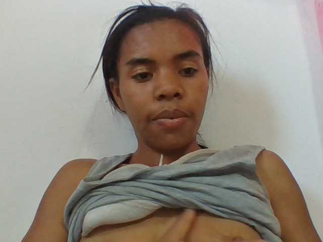 Emelie1a