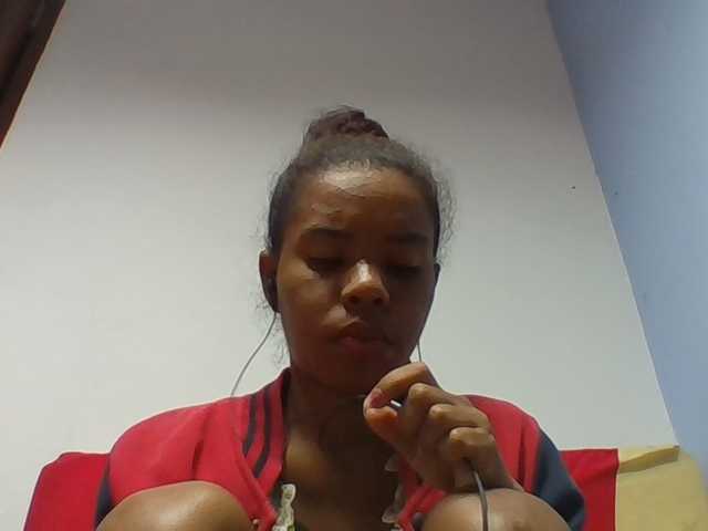 Emelie1a