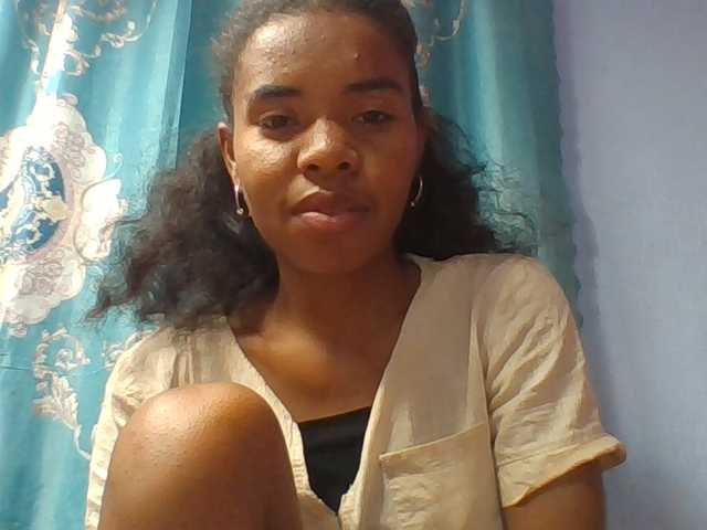 Emelie1a
