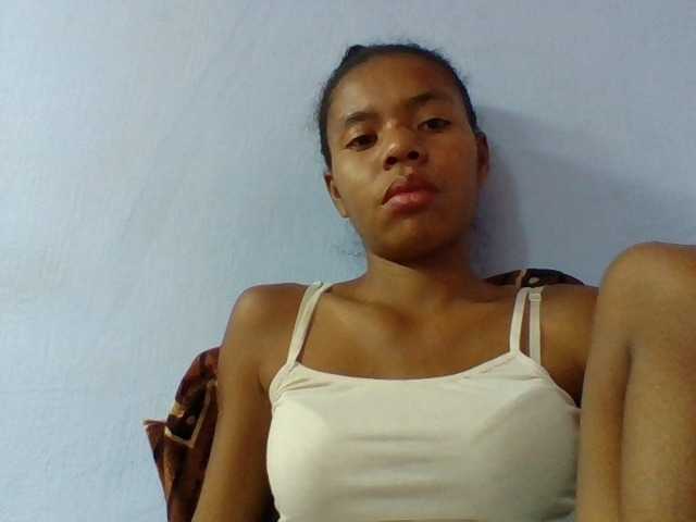 Emelie1a