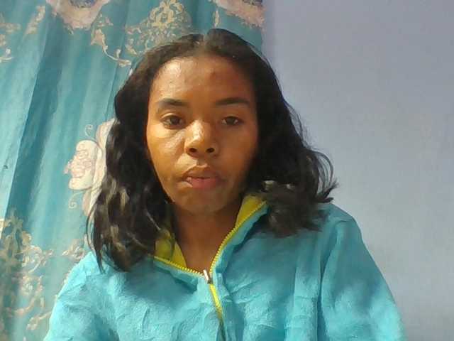 Emelie1a