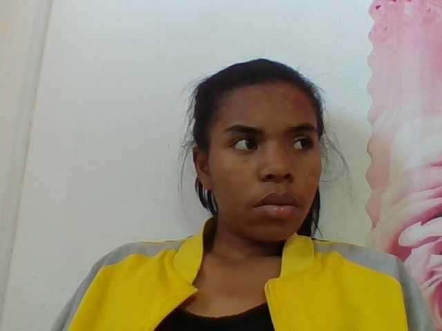 Emelie1a