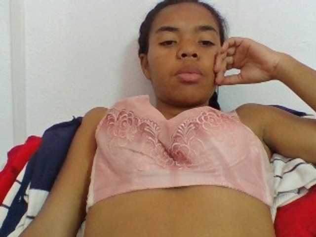 Emelie1a