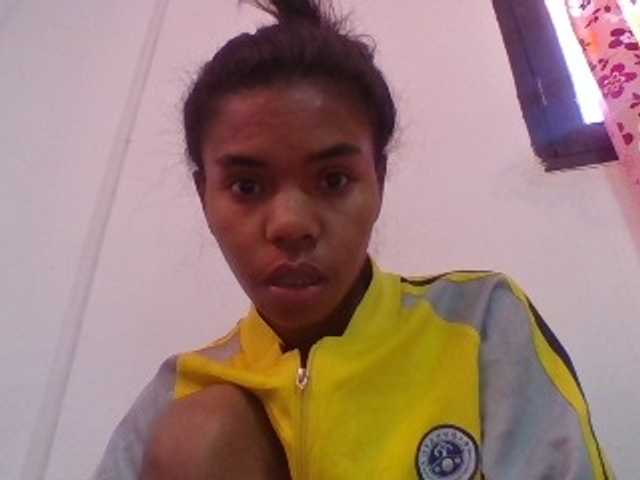 Emelie1a