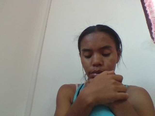 Emelie1a live cam preview