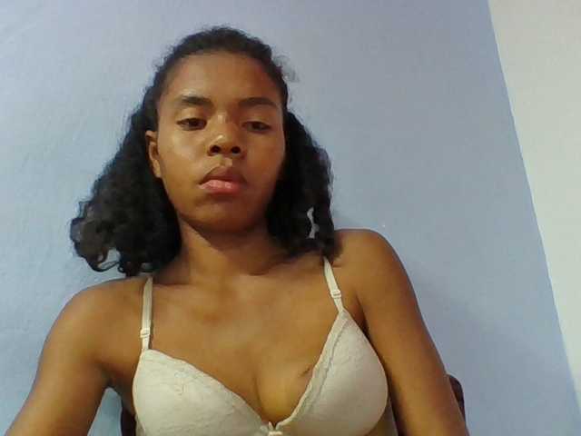 Emelie1a