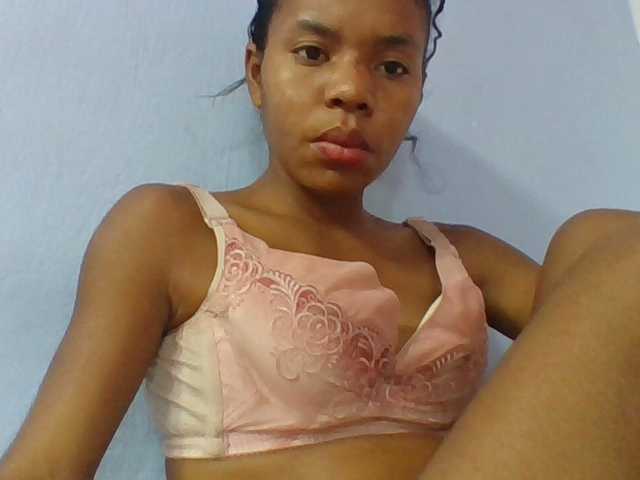 Emelie1a