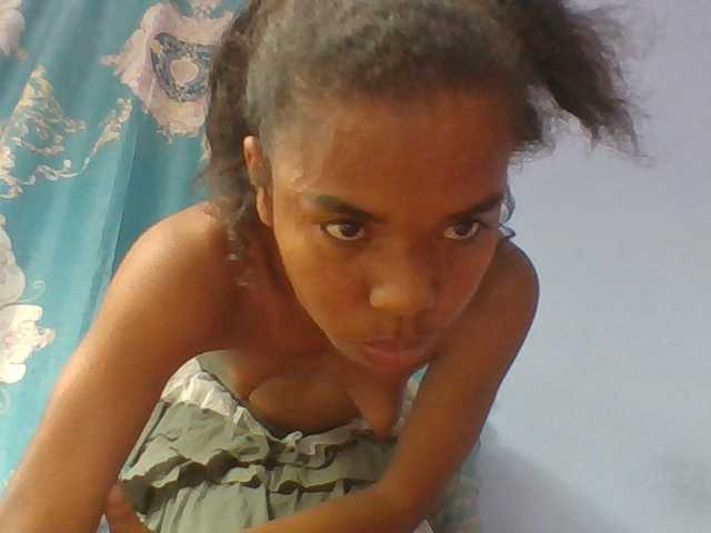 Emelie1a