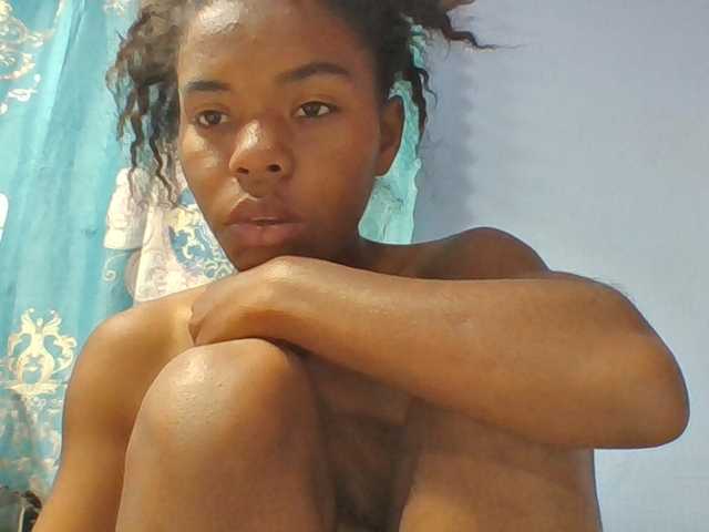 Emelie1a