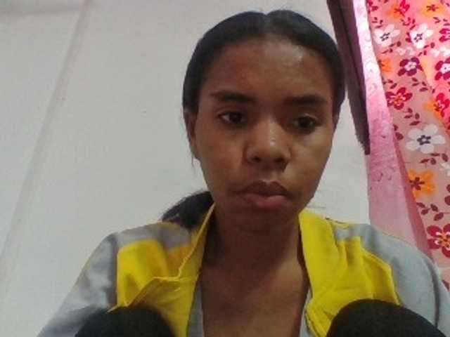 Emelie1a live cam on BongaCams