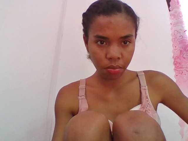 Emelie1a