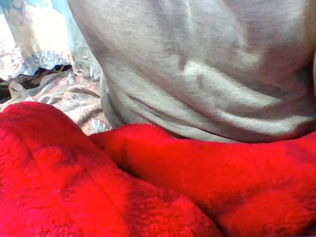 Emelie1a live cam on BongaCams