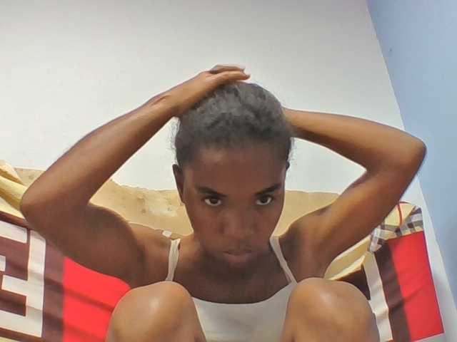 Emelie1a