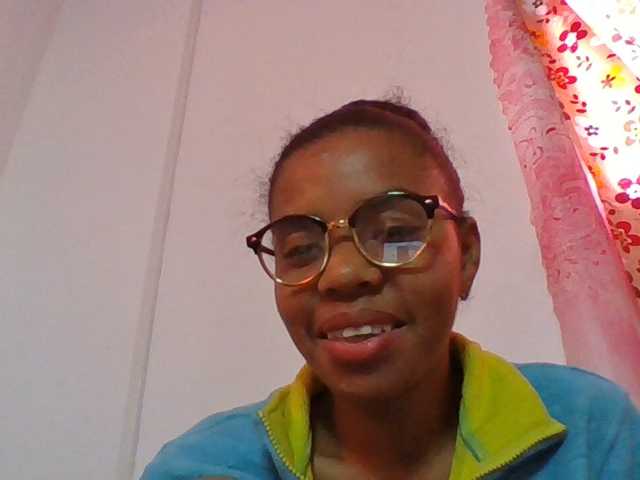 Emelie1a