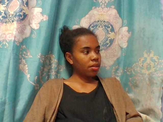 Emelie1a