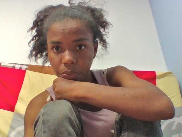Emelie1a