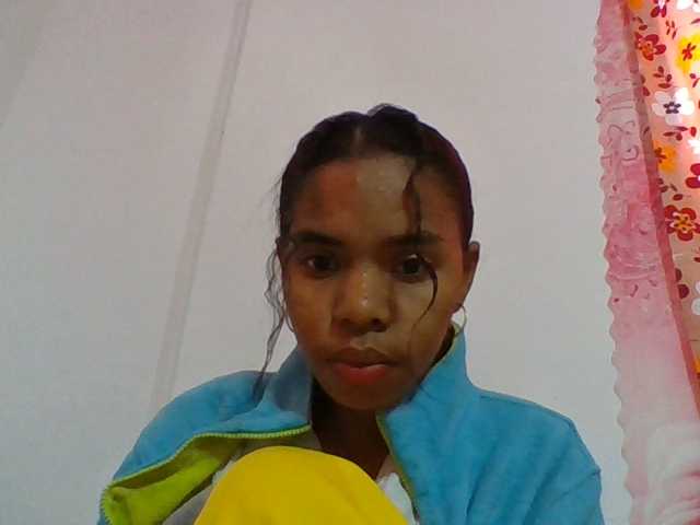 Emelie1a