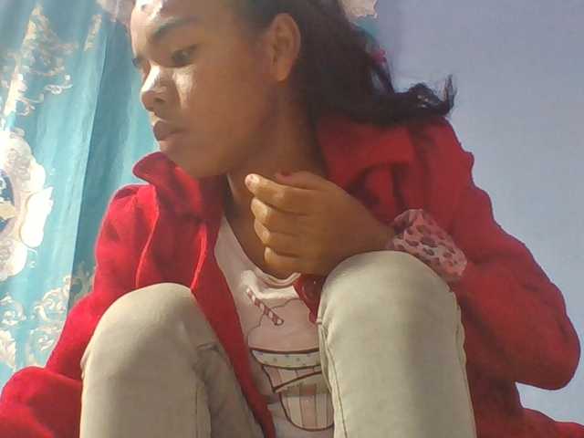 Emelie1a