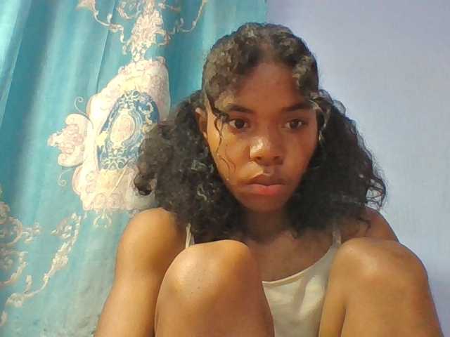 Emelie1a