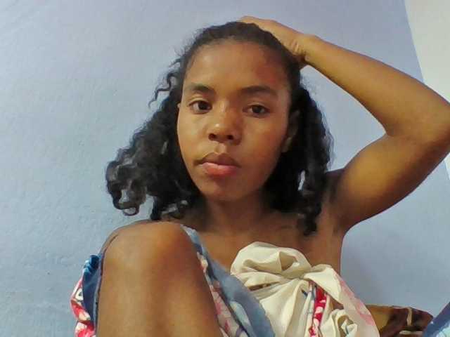 Emelie1a