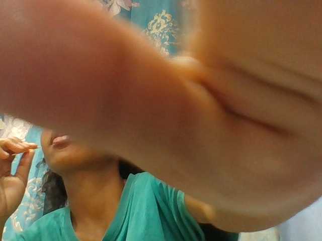 Emelie1a live cam on BongaCams