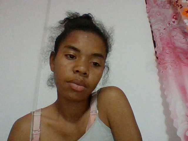 Emelie1a