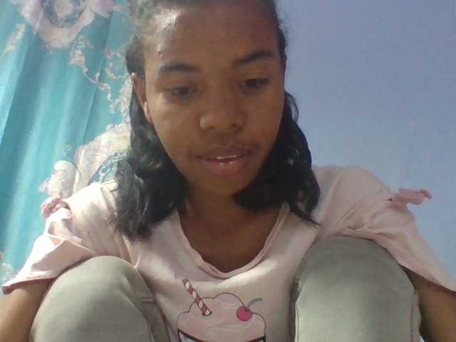 Emelie1a