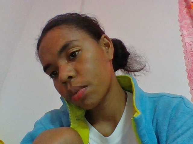 Emelie1a