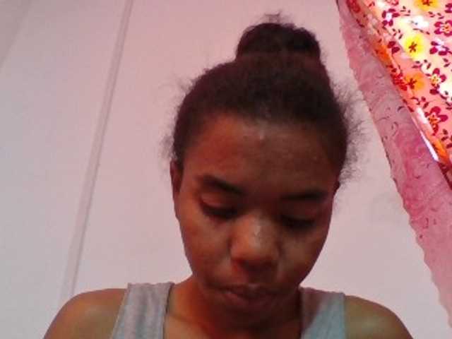 Emelie1a