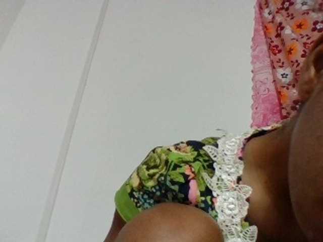 Emelie1a