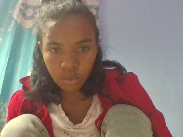 Emelie1a