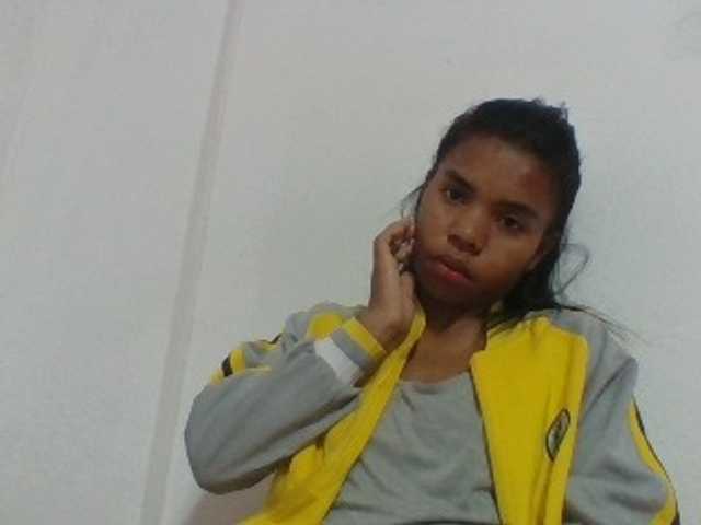 Emelie1a