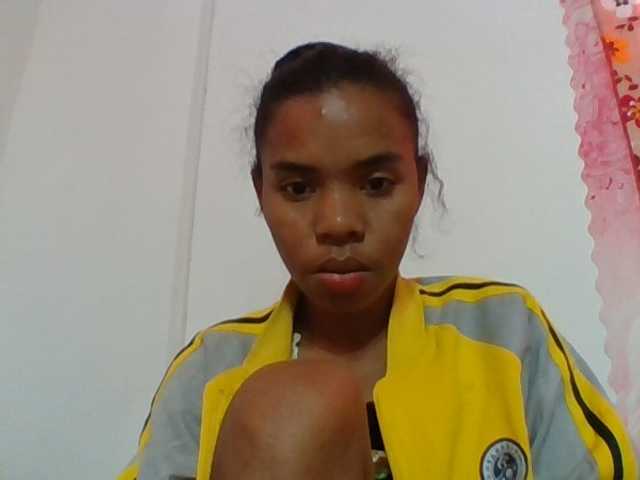 Emelie1a