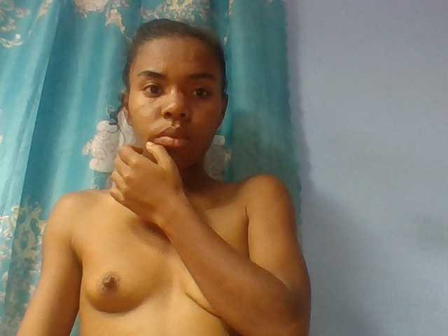 Emelie1a