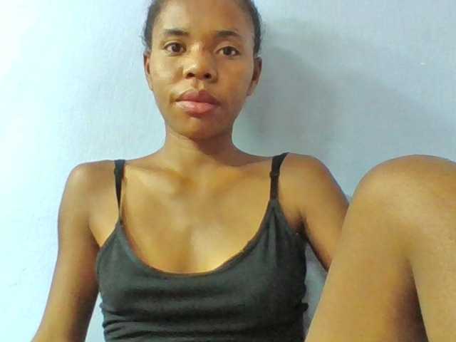 Emelie1a — Bongacams profile photo