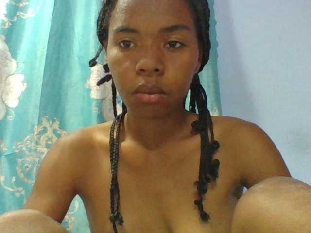 Emelie1a
