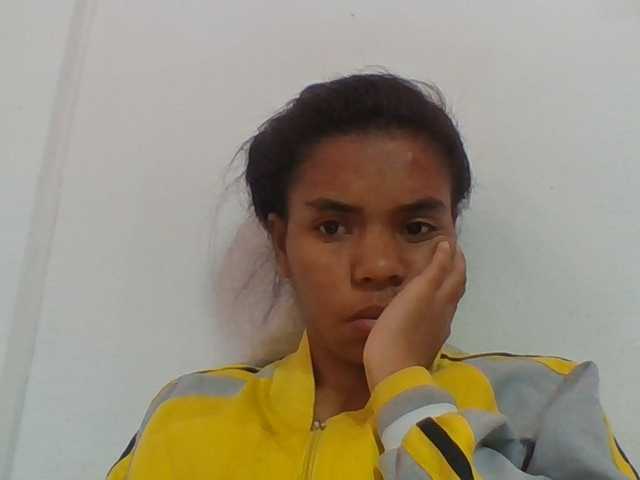 Emelie1a