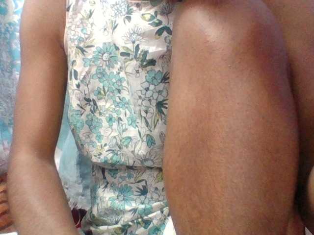 Emelie1a live cam on BongaCams