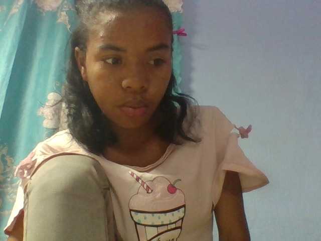 Emelie1a