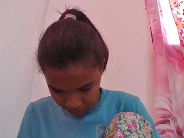 Emelie1a