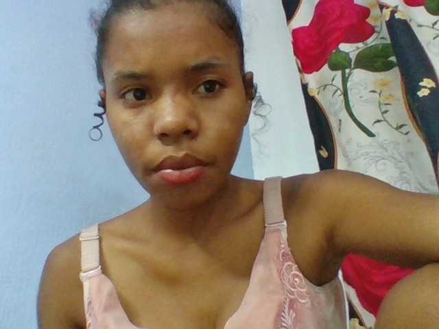 Emelie1a