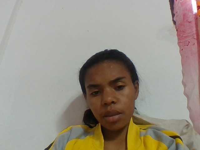 Emelie1a