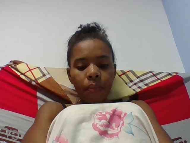 Emelie1a webcam