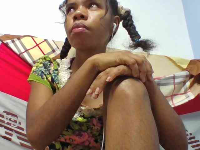 Emelie1a webcam